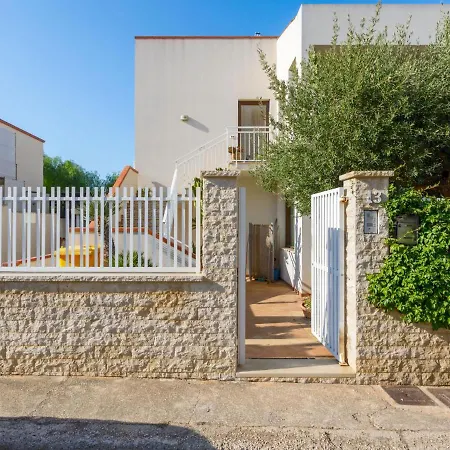 Apartment Palma Gaia By Interhome